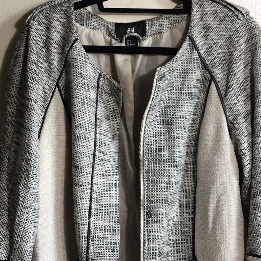 H&M’s jacket - Picture 4 of 4